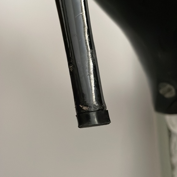 Jessica Simpson heels - black patent - Picture 4 of 6